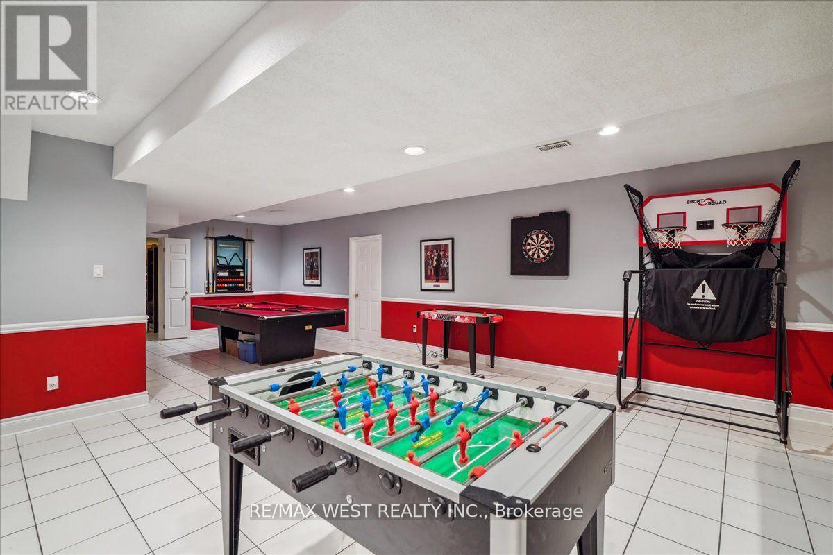 190 Sandys Drive, Vaughan, ON - Indoor Photo Showing Other Room