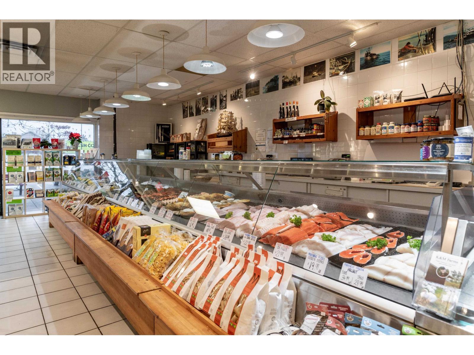 5229A Ladner Trunk Road, Ladner, BC