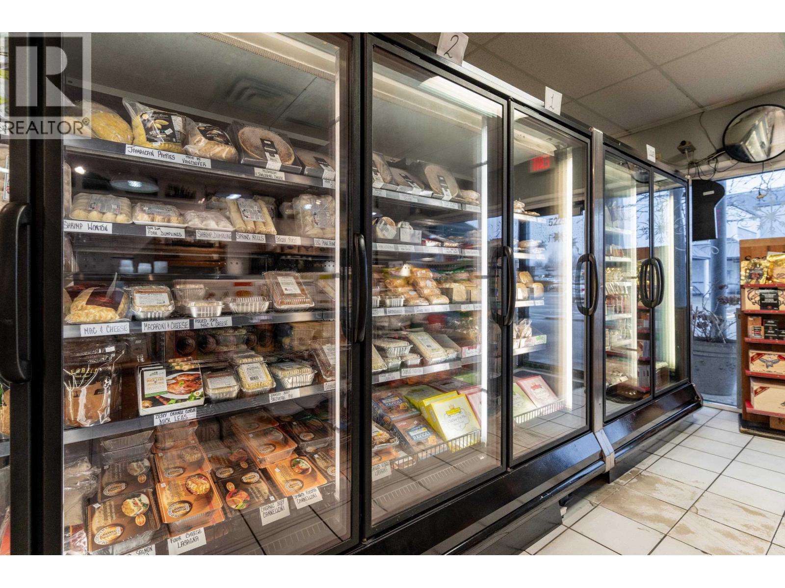 5229A Ladner Trunk Road, Ladner, BC