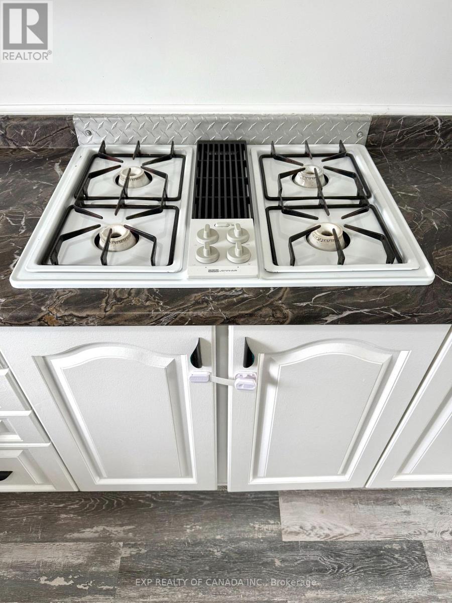 150 Maple Street N, Timmins (Tne - Central), ON - Photo Showing Kitchen