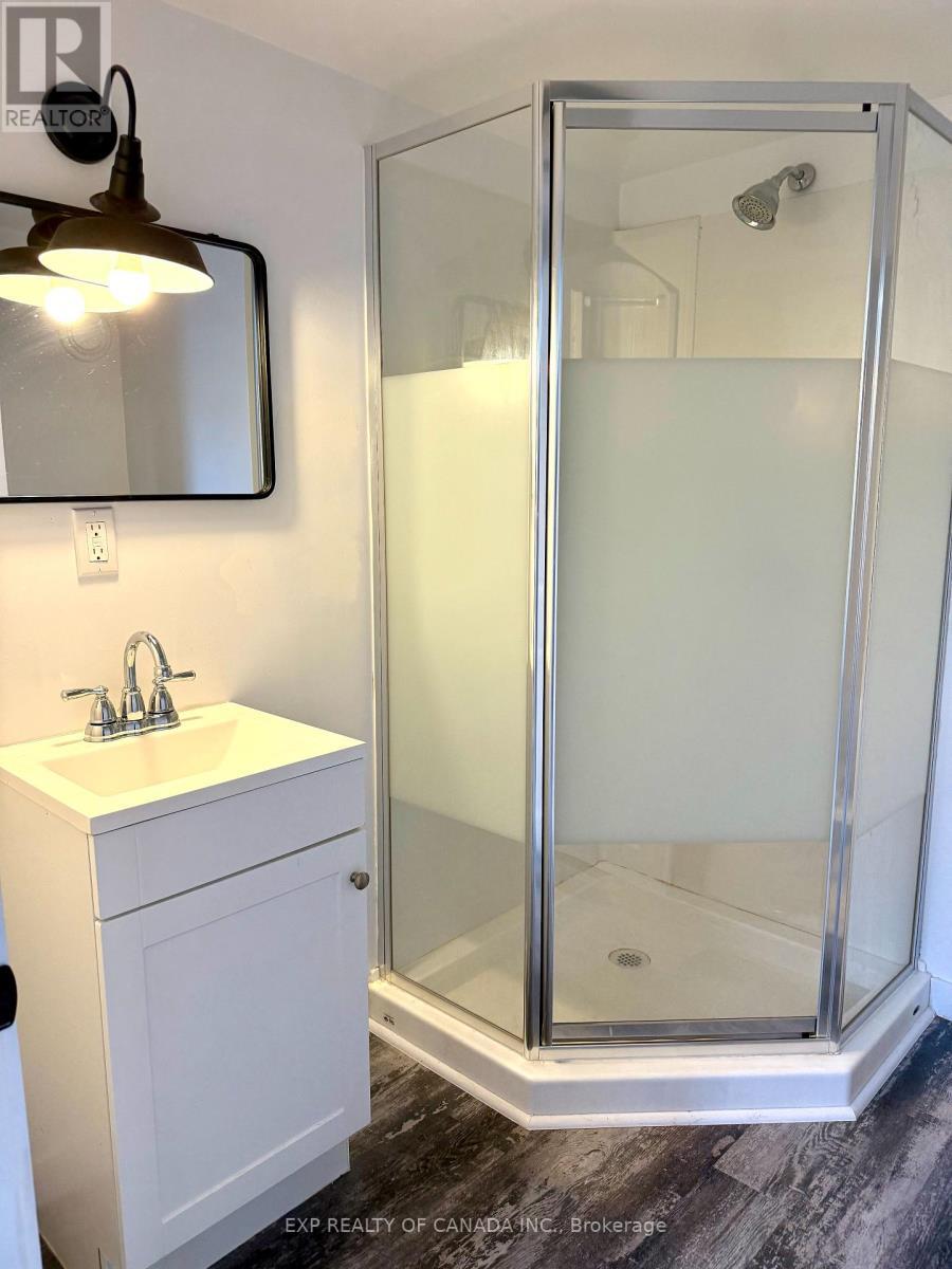 150 Maple Street N, Timmins (Tne - Central), ON - Indoor Photo Showing Bathroom