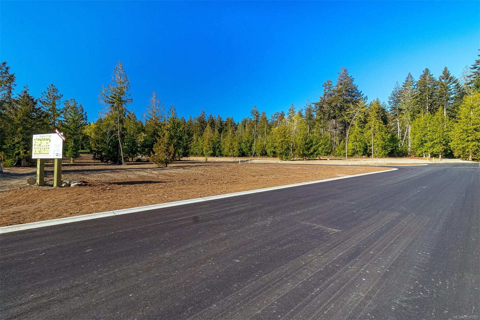 Sl12 Camassia Close, Qualicum Beach, BC