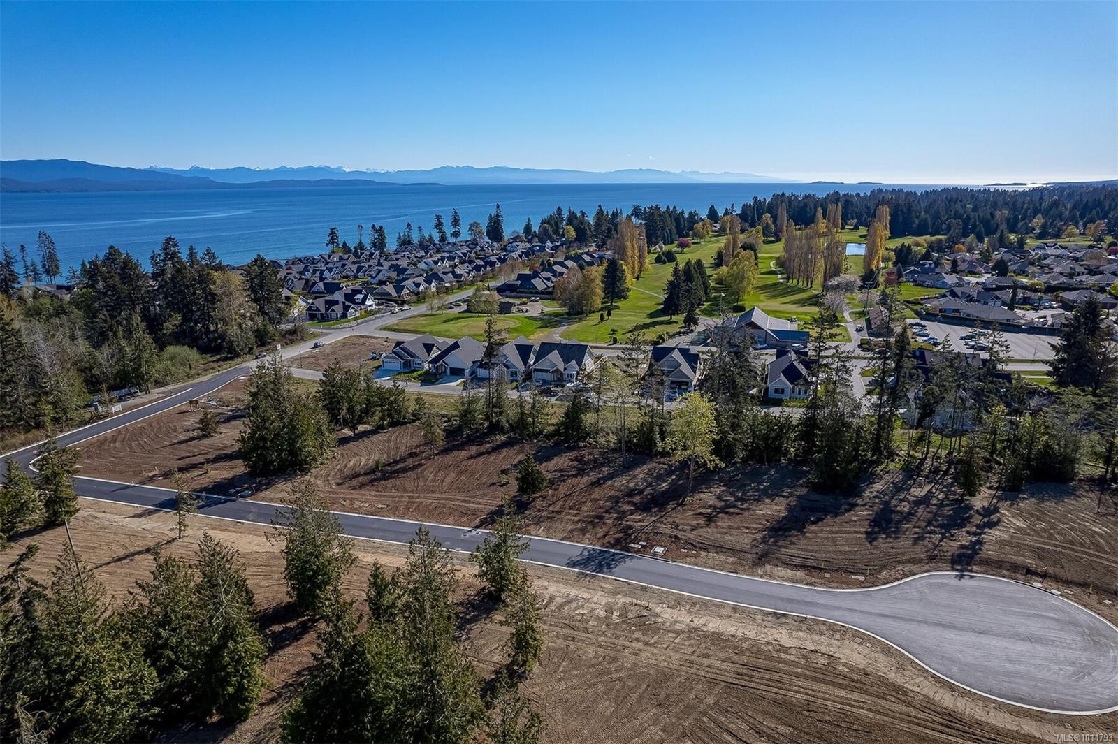 Sl12 Camassia Close, Qualicum Beach, BC