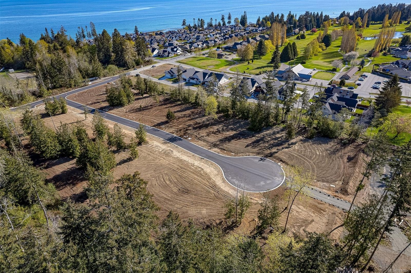 Sl15 Camassia Close, Qualicum Beach, BC