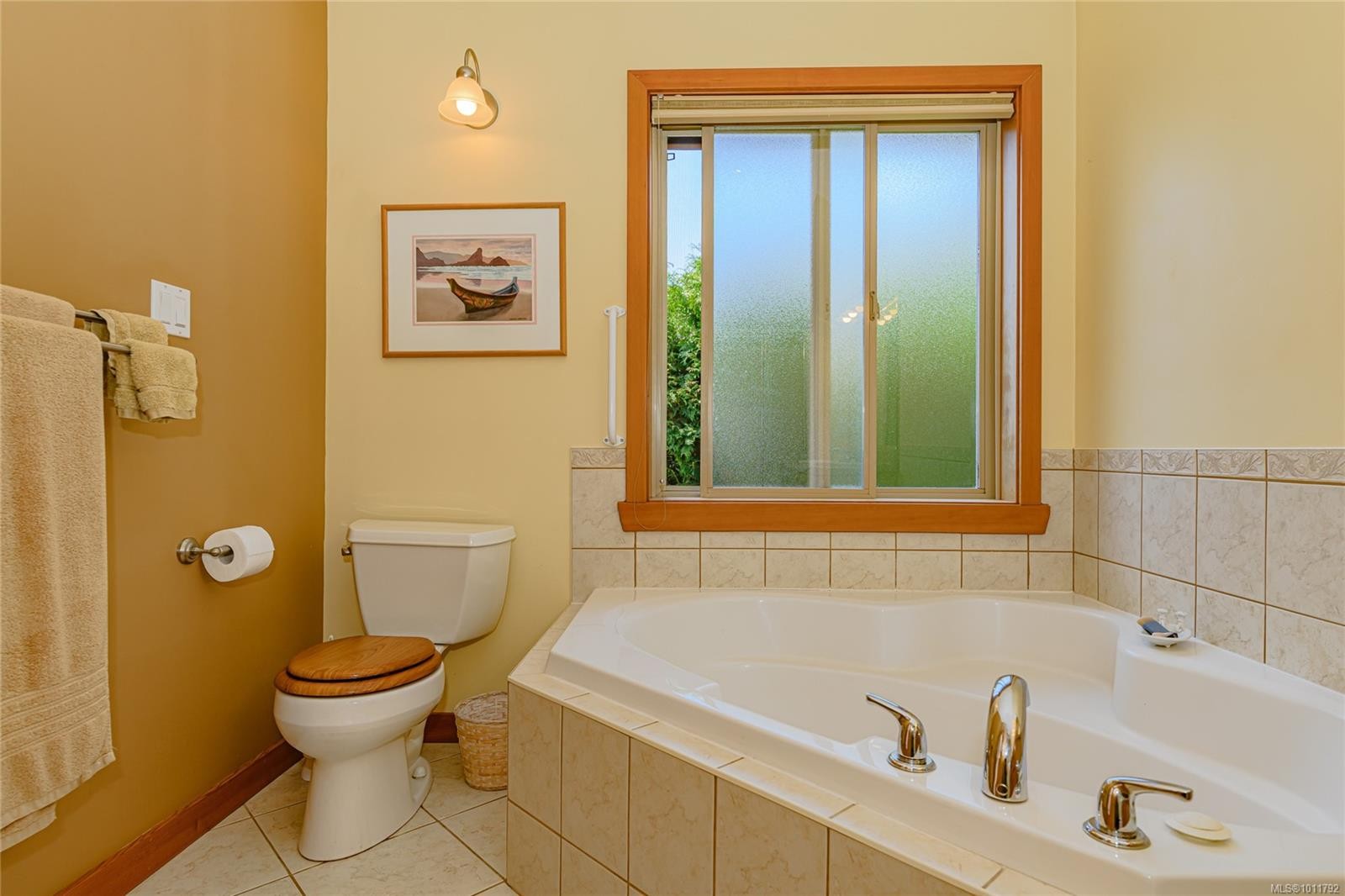 10-115 Upper Ganges Rd, Salt Spring, BC