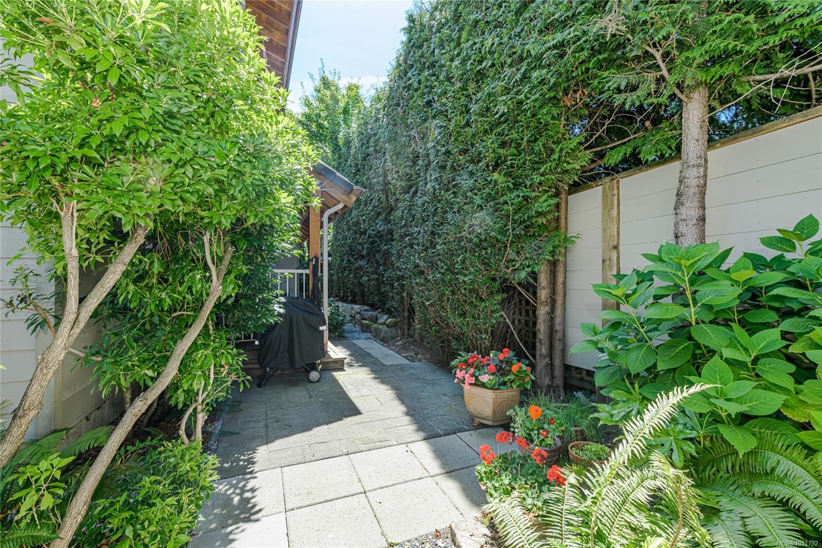 10-115 Upper Ganges Rd, Salt Spring, BC