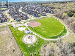 Park - Walking Distance -