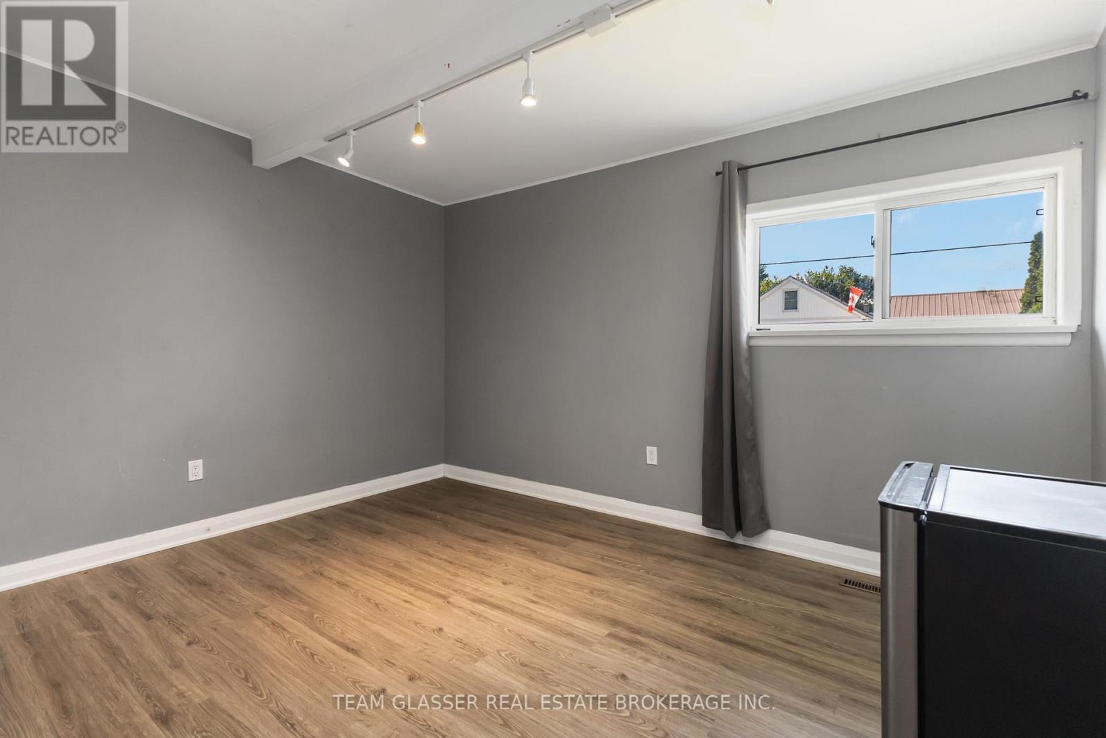 11241 Imperial Road, Malahide, ON - Indoor Photo Showing Other Room