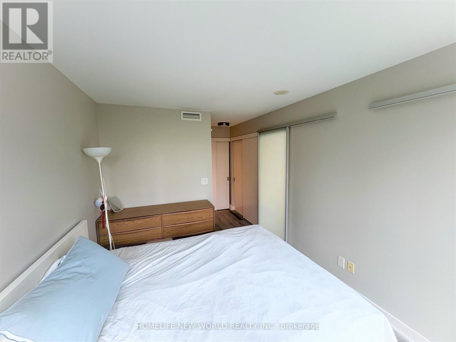 503 - 110 Charles Street E, Toronto, ON - Indoor Photo Showing Bedroom