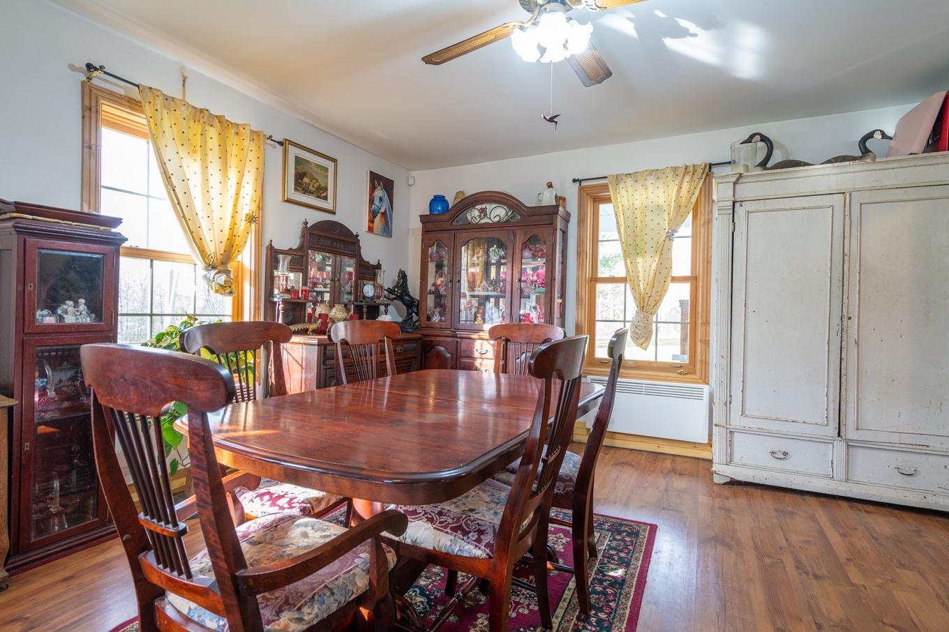 Dining room - 434 Ch. De La Diligence, Stukely-Sud, QC - Indoor Photo Showing Dining Room