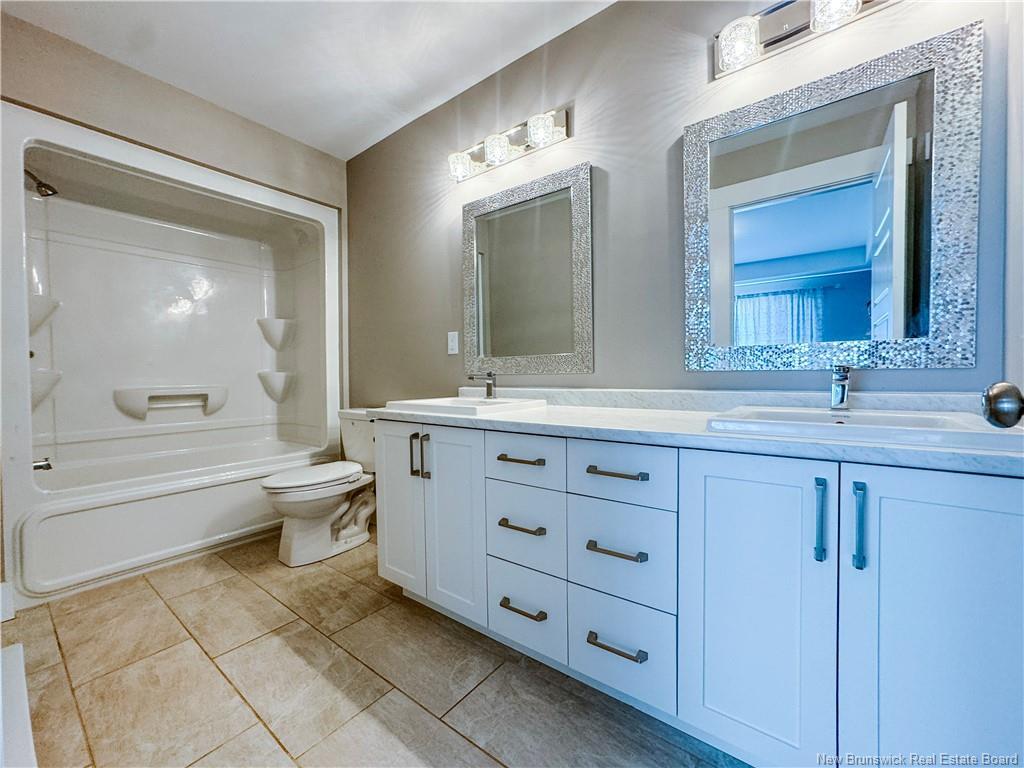 71 Wakefield St, Moncton, NB