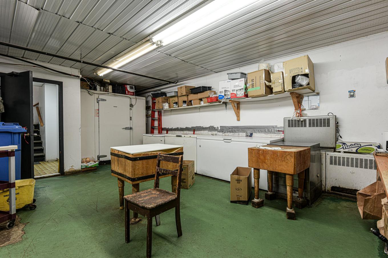 Basement - 1169 Boul. Curé-Poirier O., Longueuil (Le Vieux-Longueuil), QC - Indoor