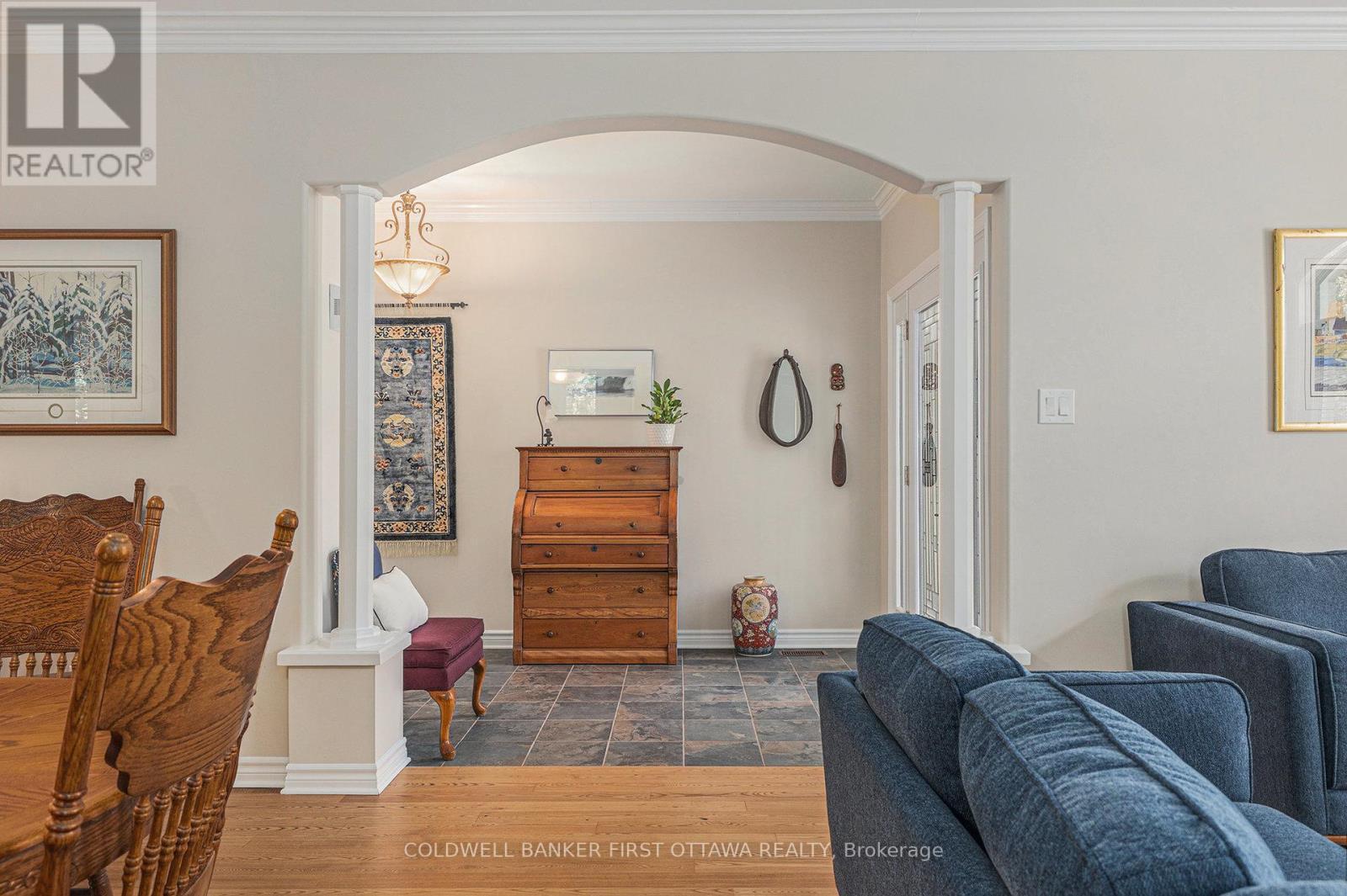 Dining room adjacent to kitchen - 475 Moffatt Street, Carleton Place, ON - Indoor Photo Showing Dining Room