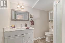 In-law suite 3-pc bathroom -
