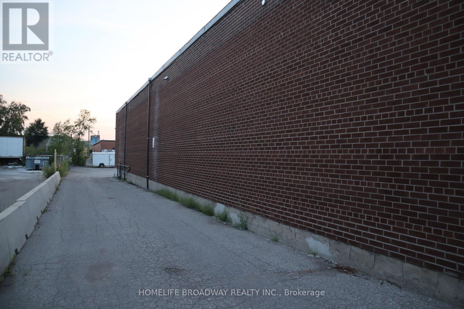 1660-62 Midland Avenue, Toronto, ON