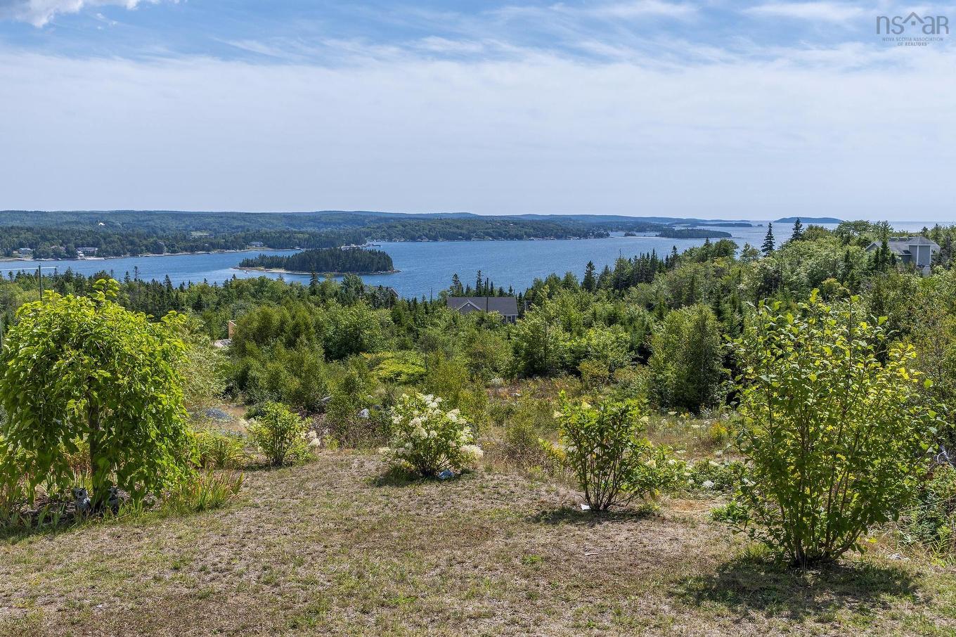 166 Hillside Drive, Boutiliers Point, NS