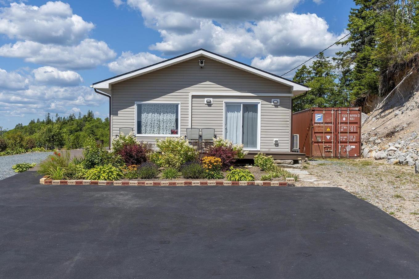 166 Hillside Drive, Boutiliers Point, NS