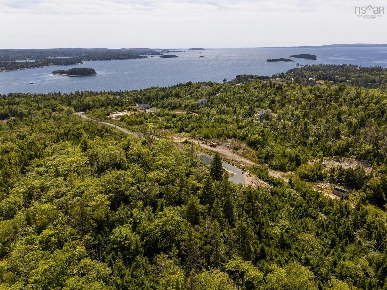 166 Hillside Drive, Boutiliers Point, NS