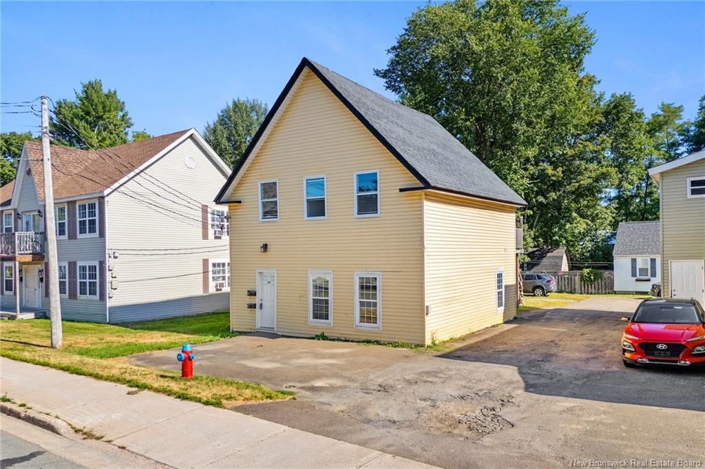403 Union St, Fredericton, NB