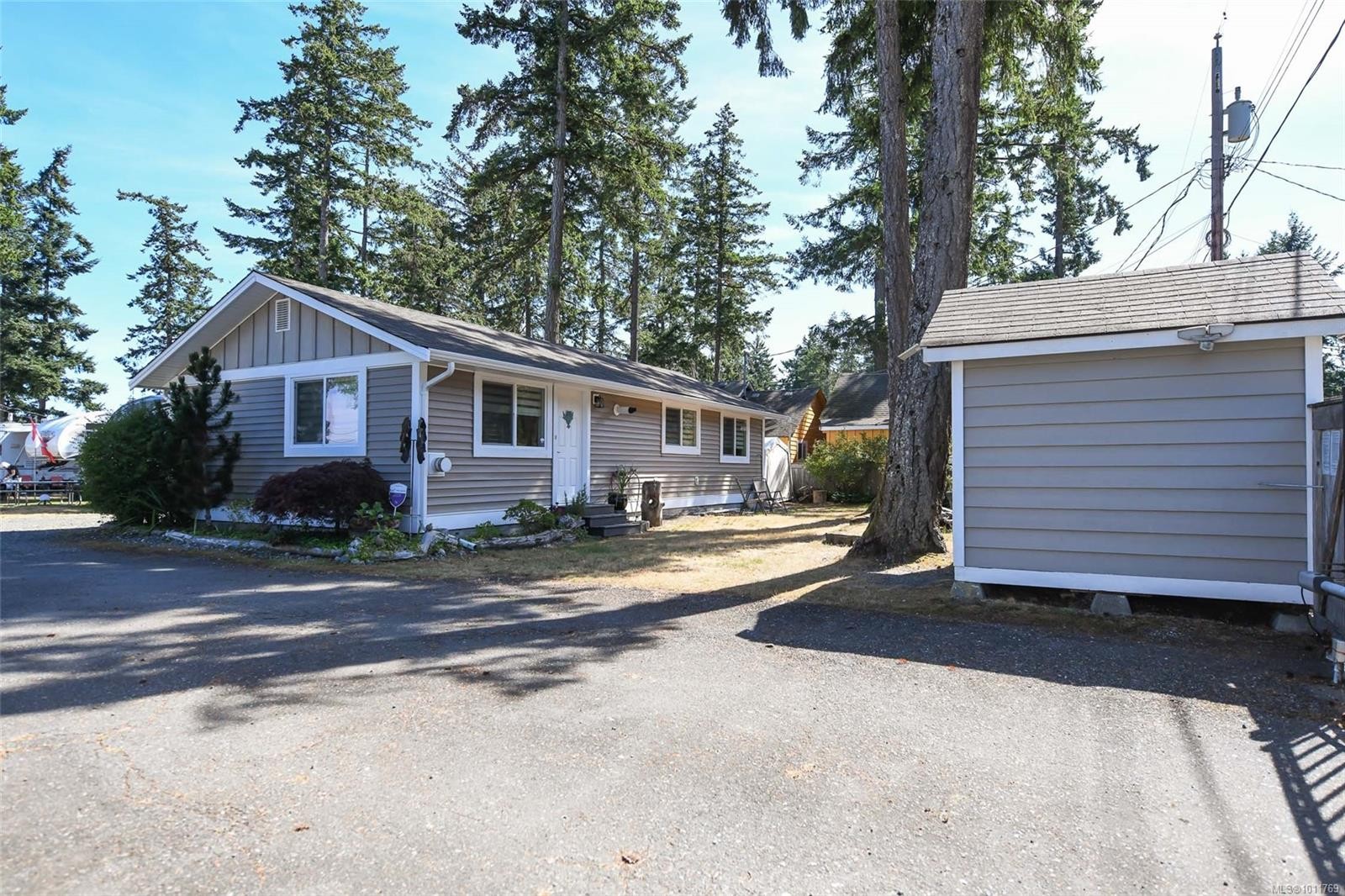 1-8926 Clarkson Ave, Black Creek, BC