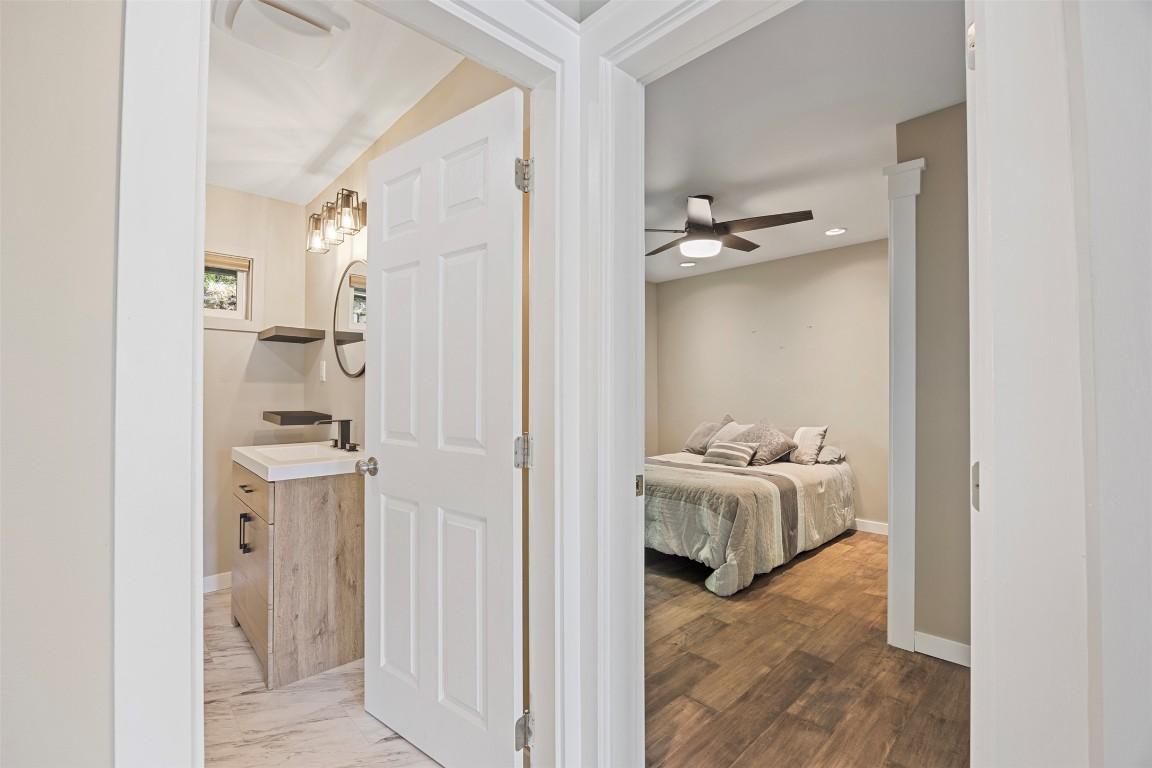 2291 Chief Atahm Drive, Adams Lake, BC - Indoor