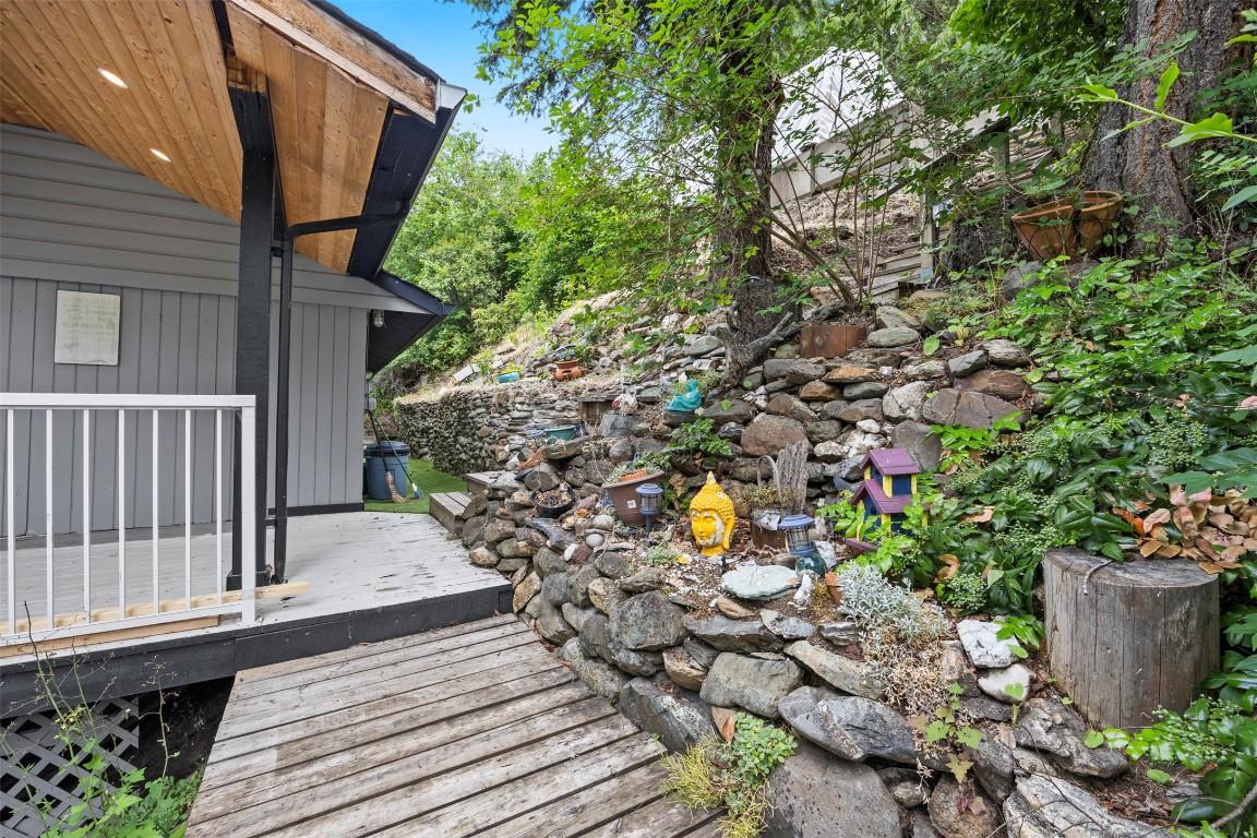 2291 Chief Atahm Drive, Adams Lake, BC - Outdoor