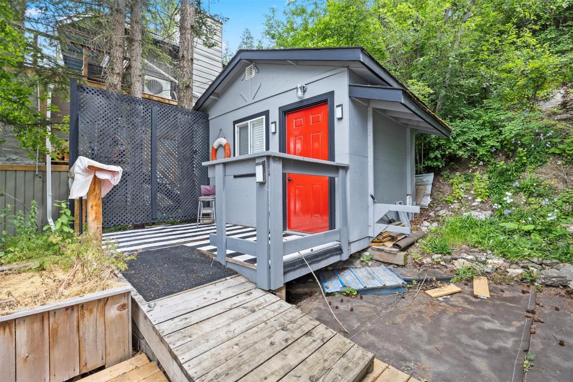 2291 Chief Atahm Drive, Adams Lake, BC - Outdoor