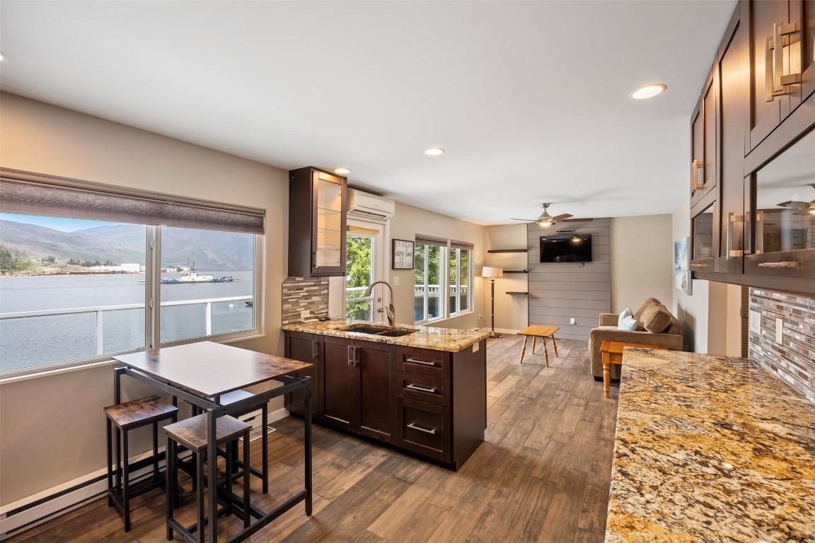 2291 Chief Atahm Drive, Adams Lake, BC - Indoor