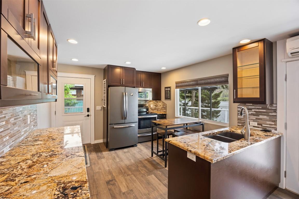 2291 Chief Atahm Drive, Adams Lake, BC - Indoor Photo Showing Kitchen With Double Sink