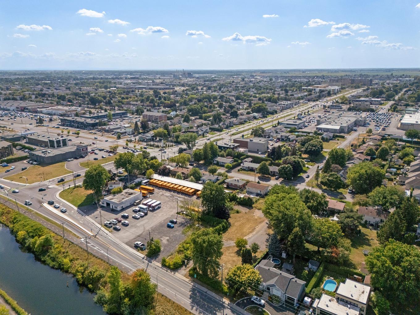 Photo aérienne - 10 Rue Jean-Talon, Saint-Jean-Sur-Richelieu, QC