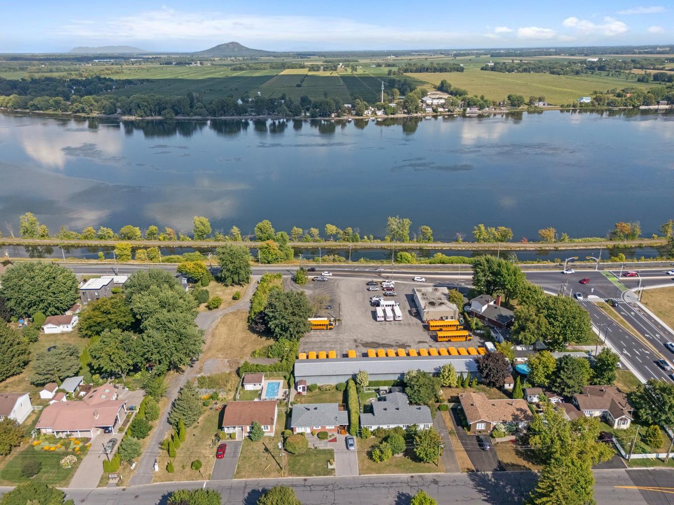 Photo aérienne - 10 Rue Jean-Talon, Saint-Jean-Sur-Richelieu, QC