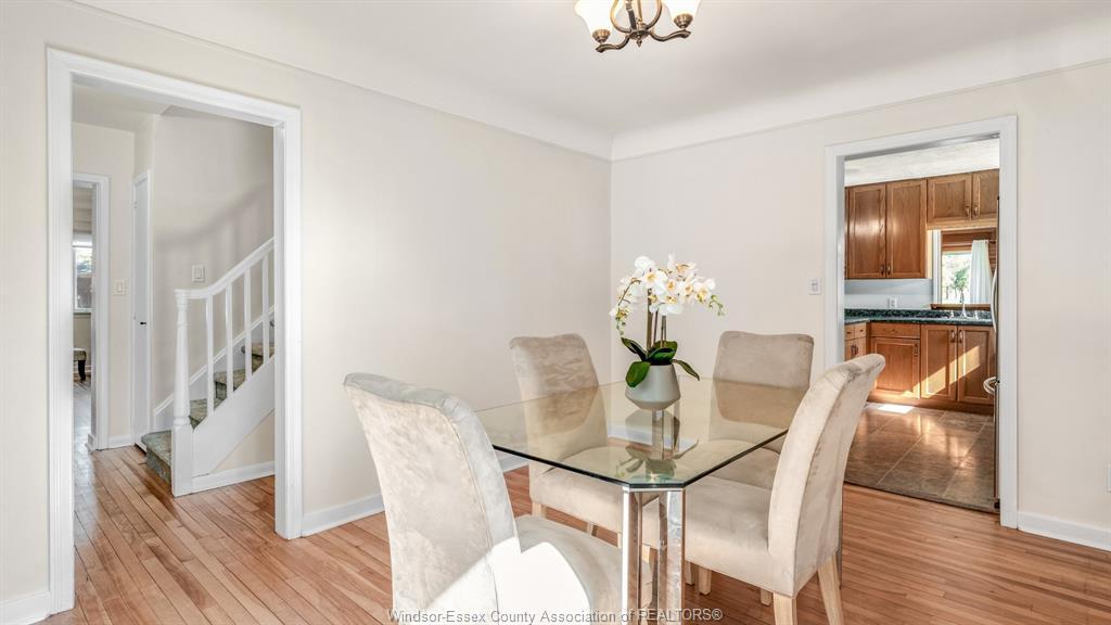 4054 Roseland Drive West, Windsor, ON