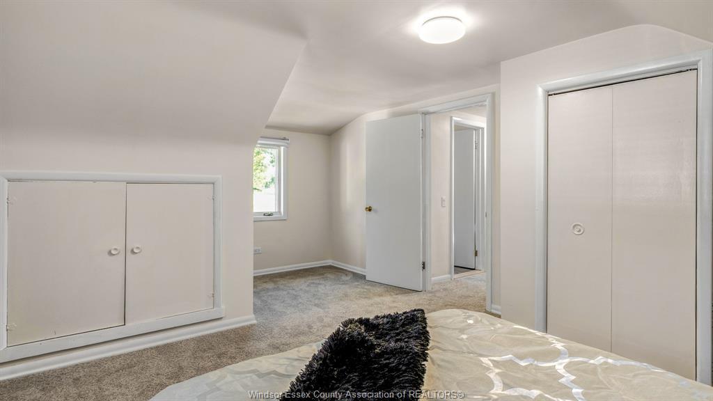 4054 Roseland Drive West, Windsor, ON