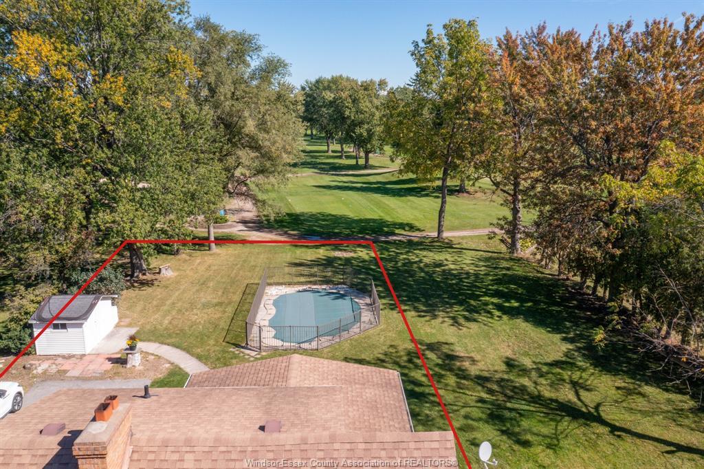 4054 Roseland Drive West, Windsor, ON