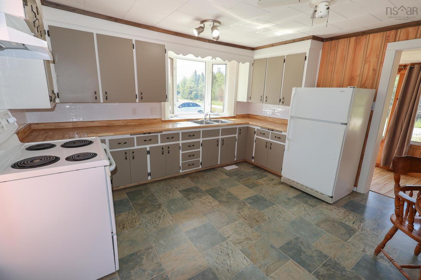 10524 Highway 8, Harmony Mills, NS