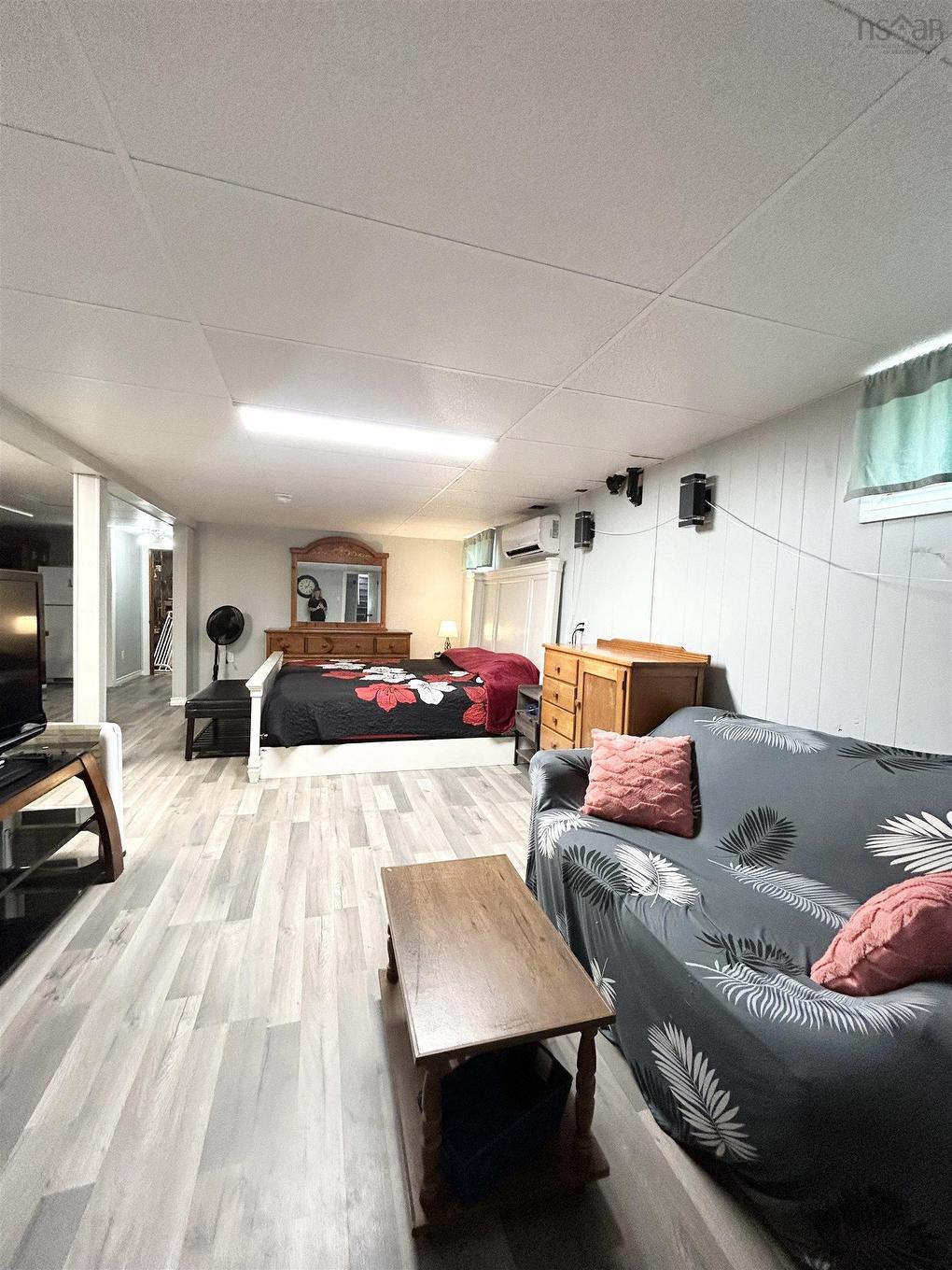 8 Smith Avenue, Springhill, NS