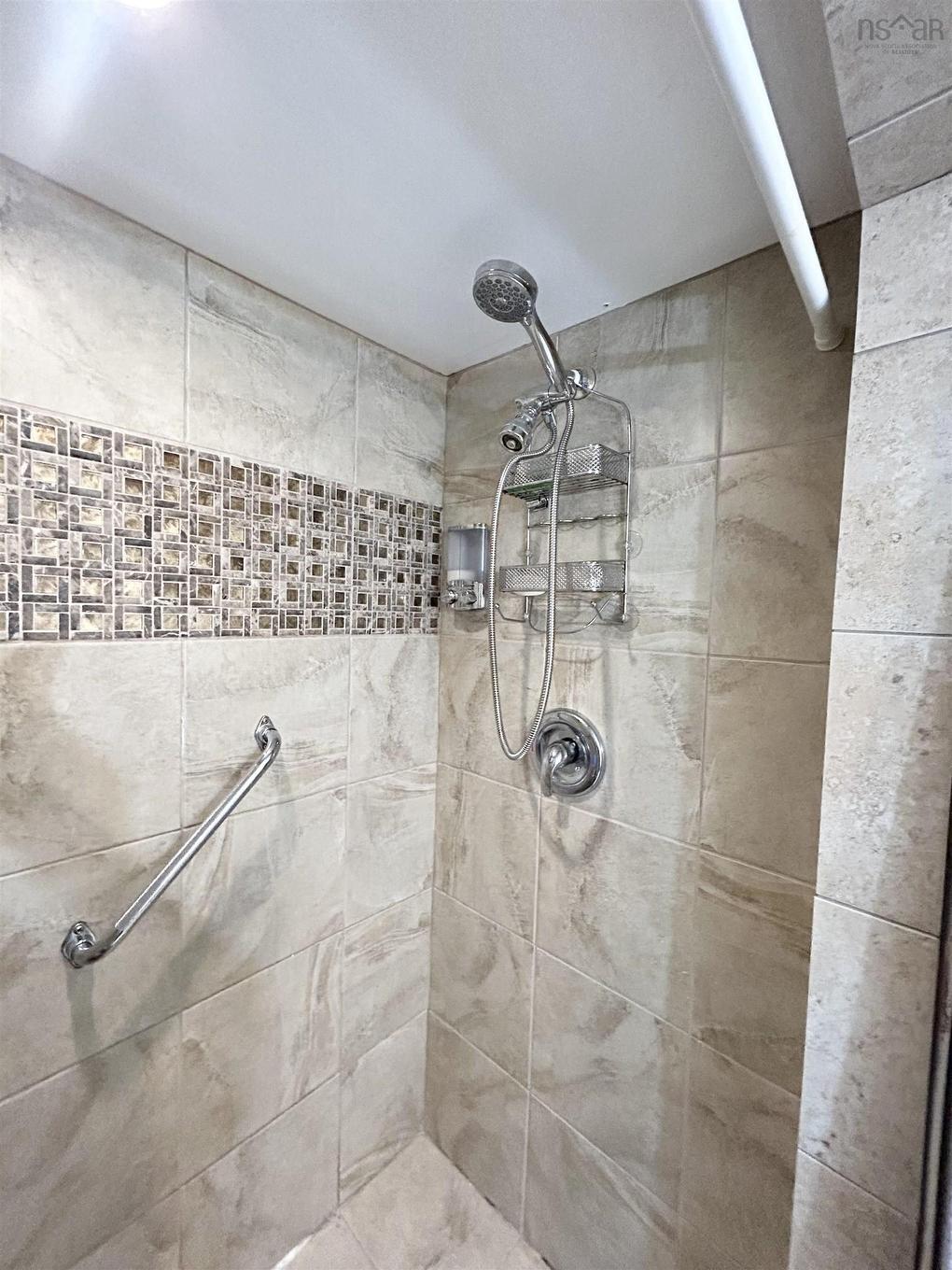 8 Smith Avenue, Springhill, NS