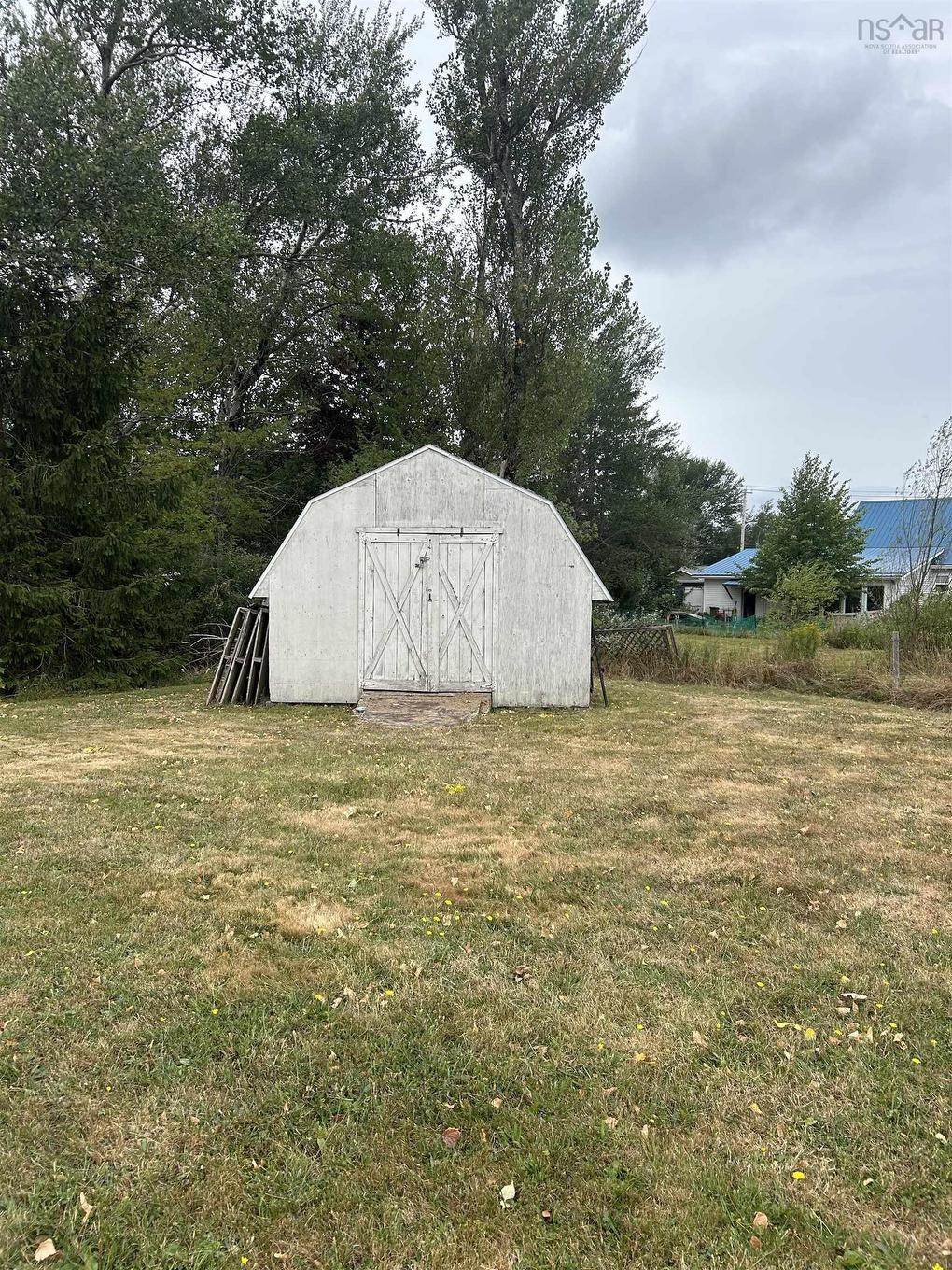 8 Smith Avenue, Springhill, NS