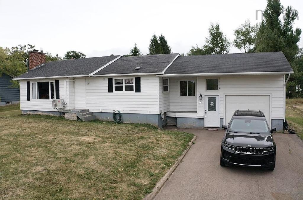 8 Smith Avenue, Springhill, NS