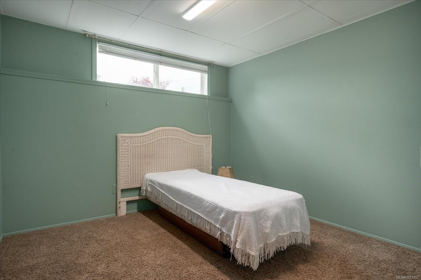 1777 Cecil St, Crofton, BC