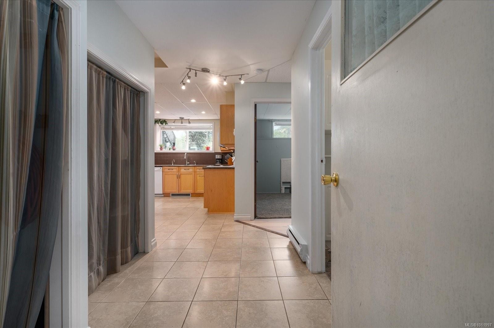 1777 Cecil St, Crofton, BC