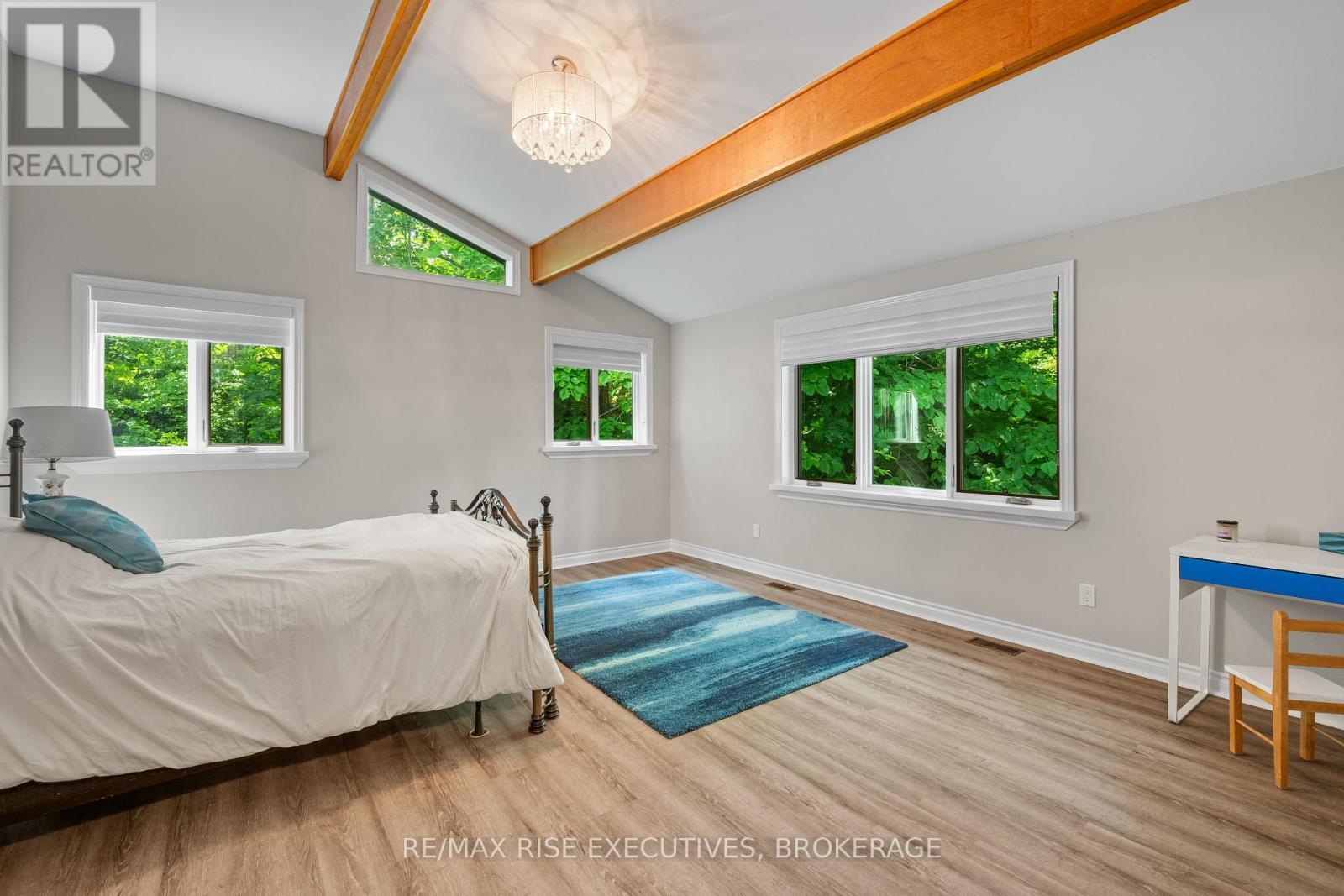 2300 County Road 32, Leeds And The Thousand Islands, ON - Indoor Photo Showing Bedroom