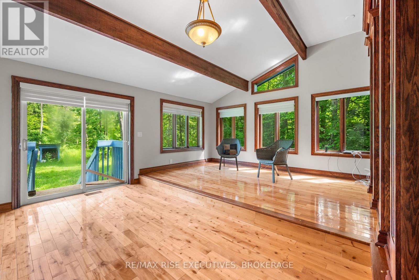 2300 County Road 32, Leeds And The Thousand Islands, ON - Indoor Photo Showing Other Room