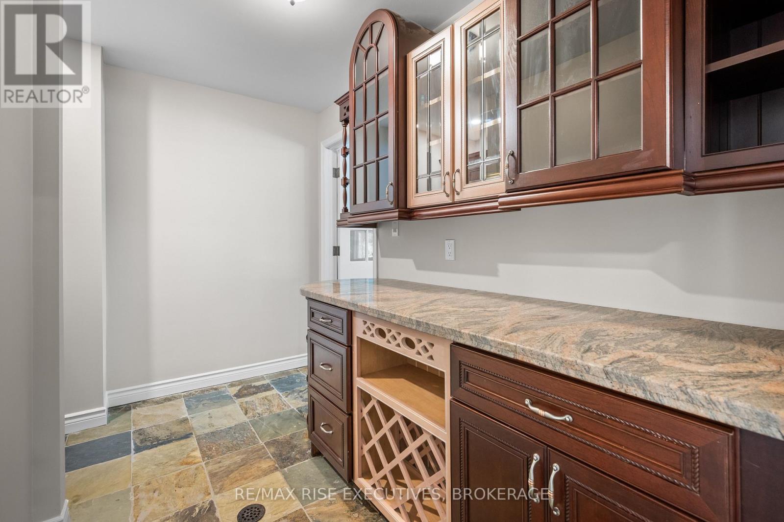 2300 County Road 32, Leeds And The Thousand Islands, ON - Indoor