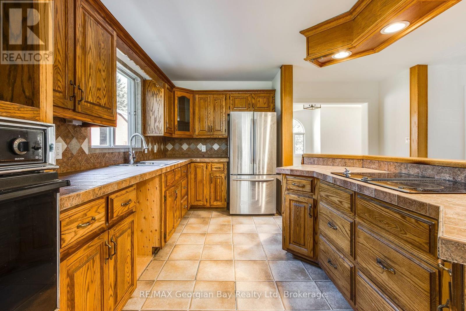 260 Concession 12 Street E, Tiny, ON