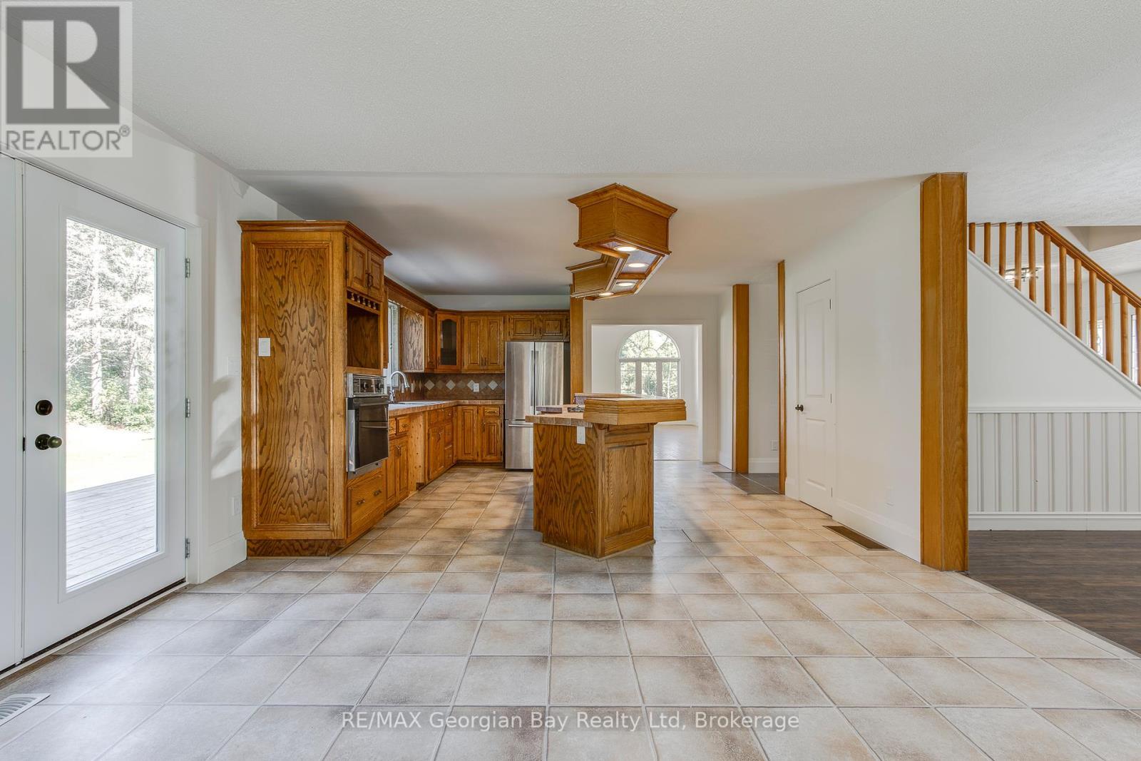 260 Concession 12 Street E, Tiny, ON