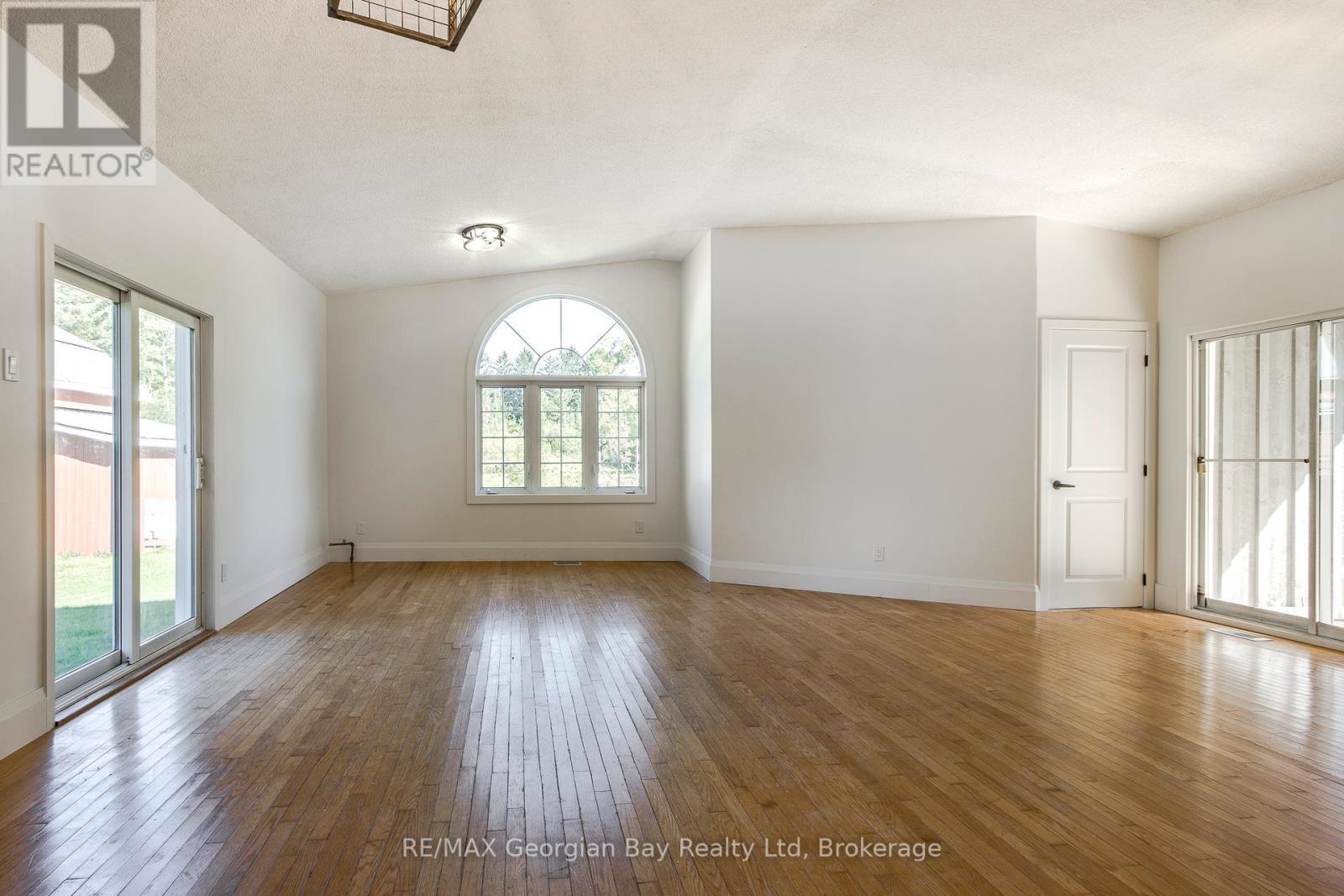 260 Concession 12 Street E, Tiny, ON