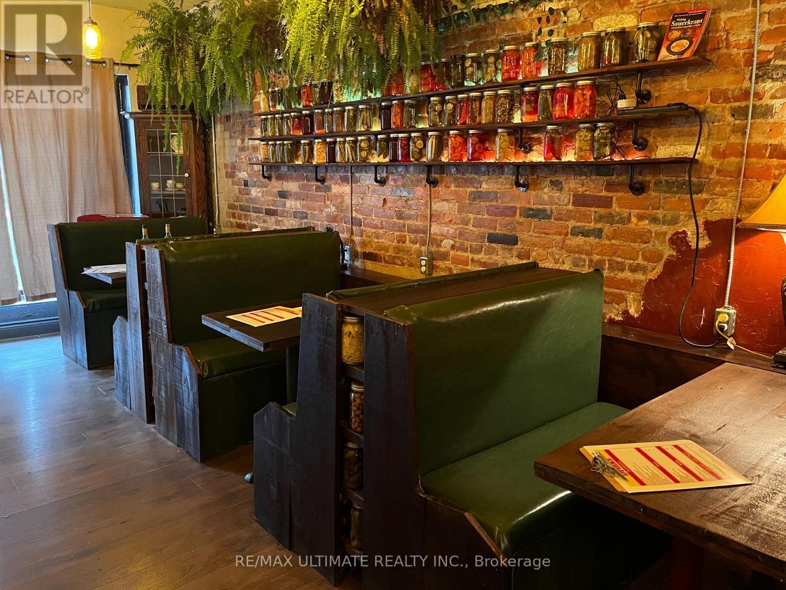 1144 College Street, Toronto, ON