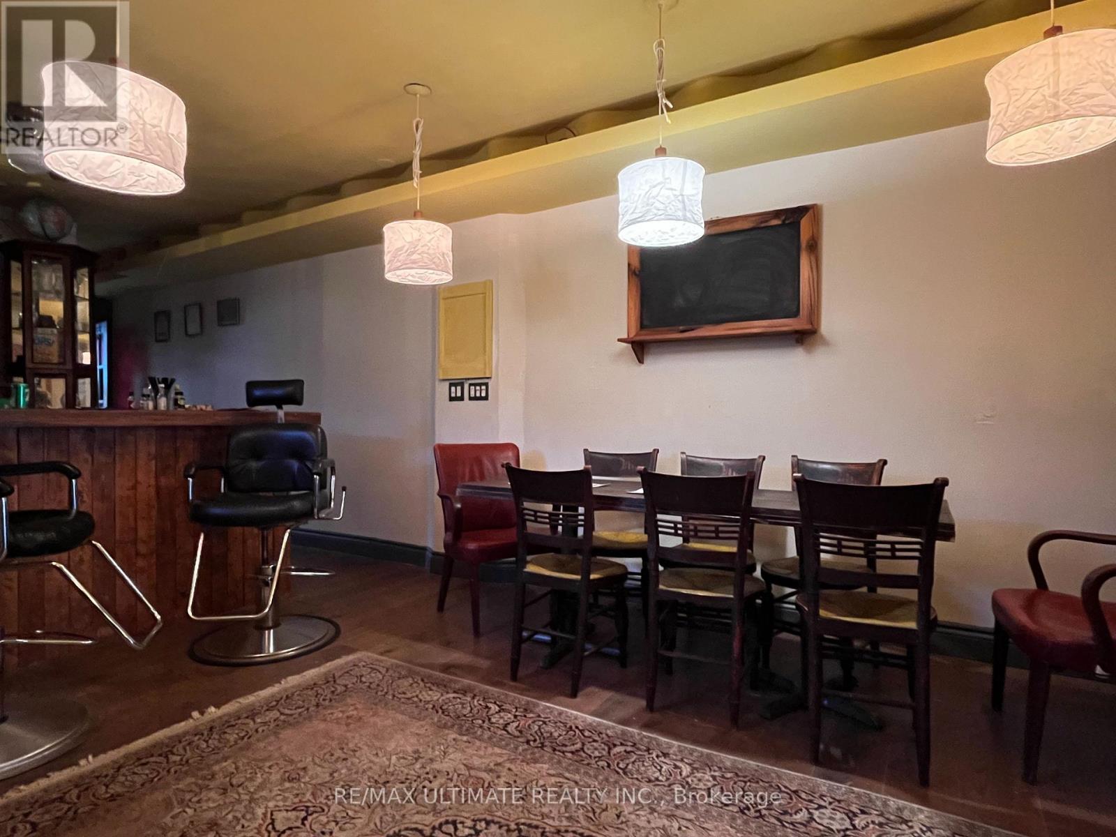 1144 College Street, Toronto, ON