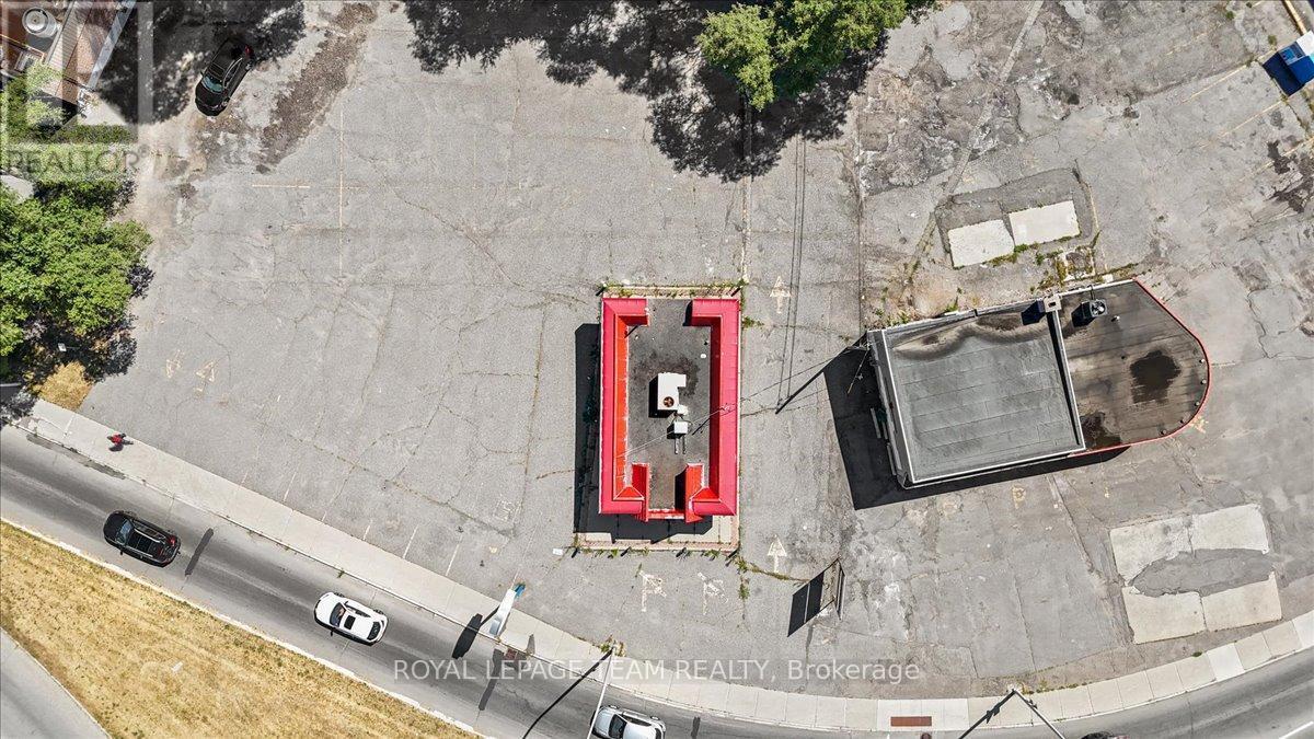 1503 Merivale Road, Ottawa, ON